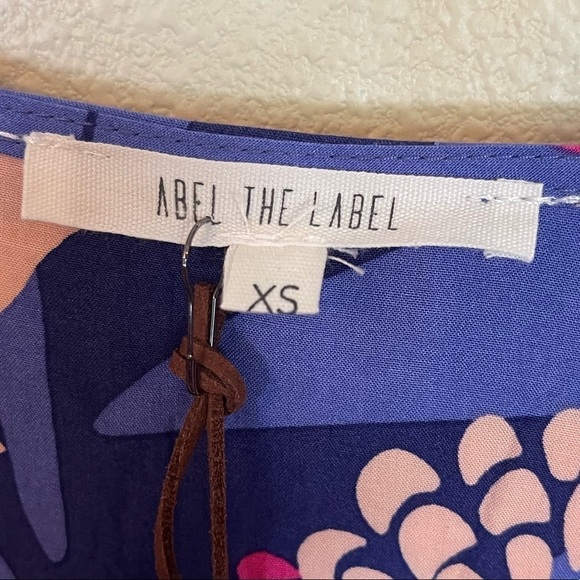 NWT ABEL THE LABEL Anthro Purple Floral Santa Cruz Short Sleeve Midi Dress XS - Picture 8 of 10